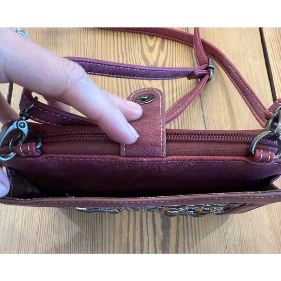 Montana West‎ Crossbody Red Western Studded - Picture 5 of 8